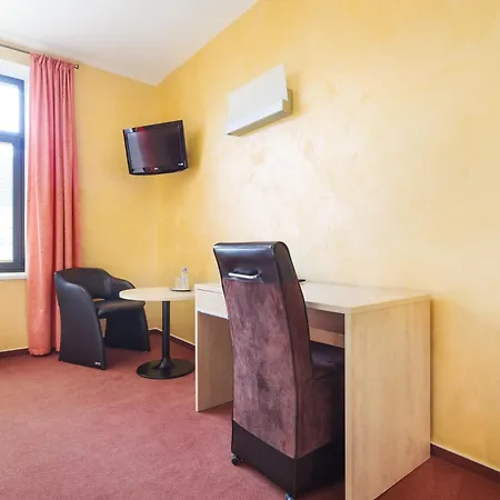 Conti 3* Olomouc