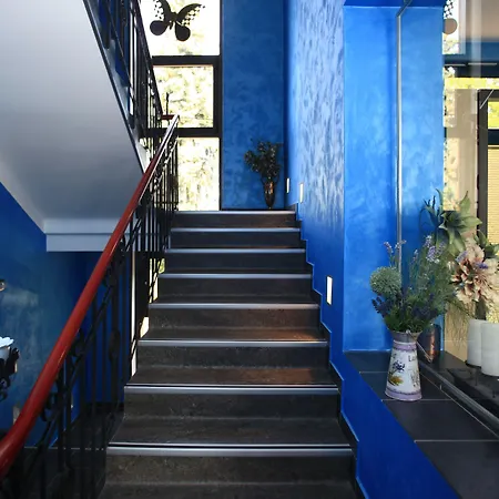 Conti Szálloda Alamóc