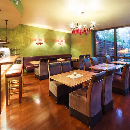 Hotel Conti 3*