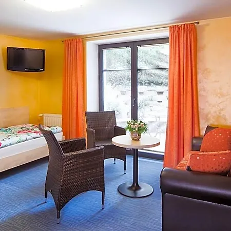 Otel Conti 3*