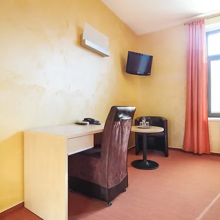 Conti 3* Olomouc