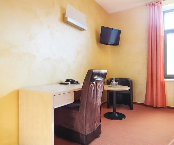 Conti 3* Olomouc